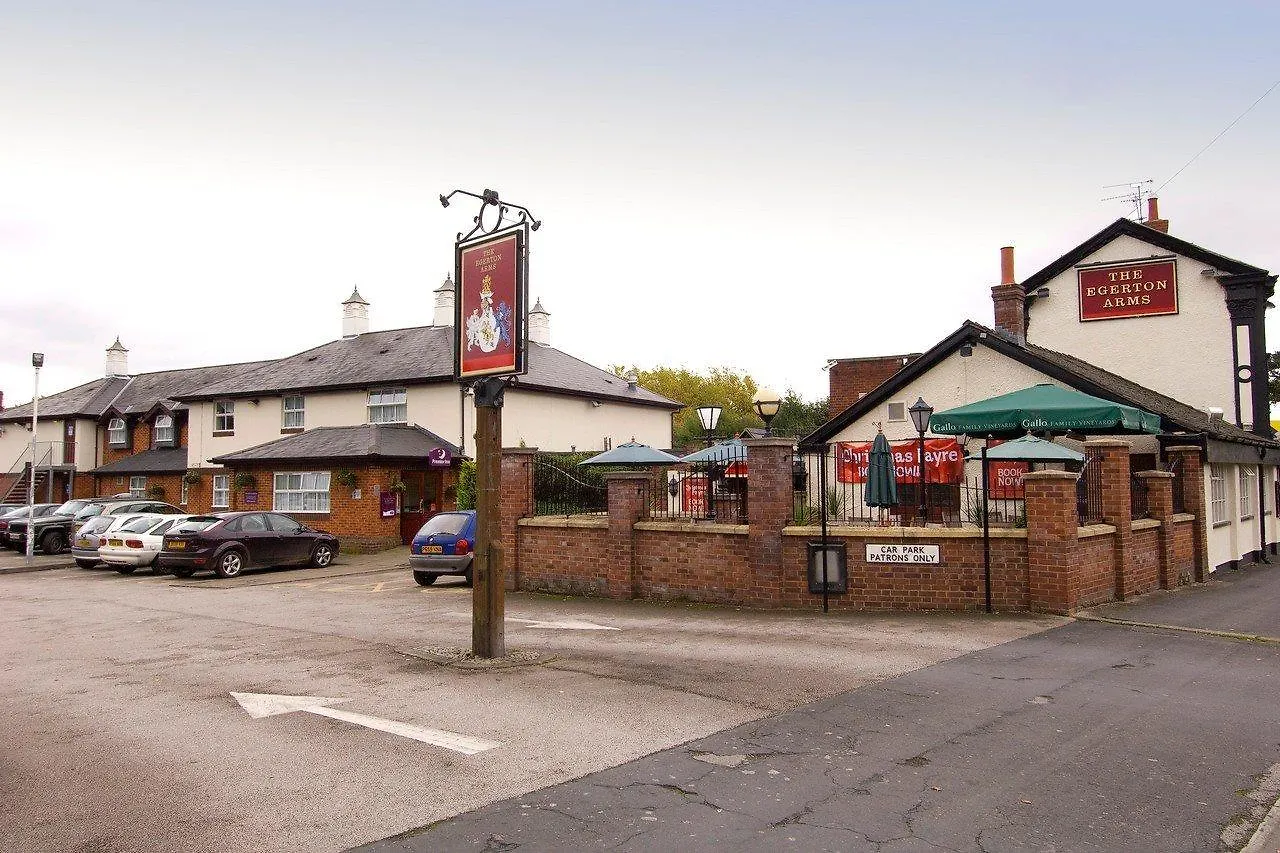 Premier Inn Chester Central - North 3*,  영국